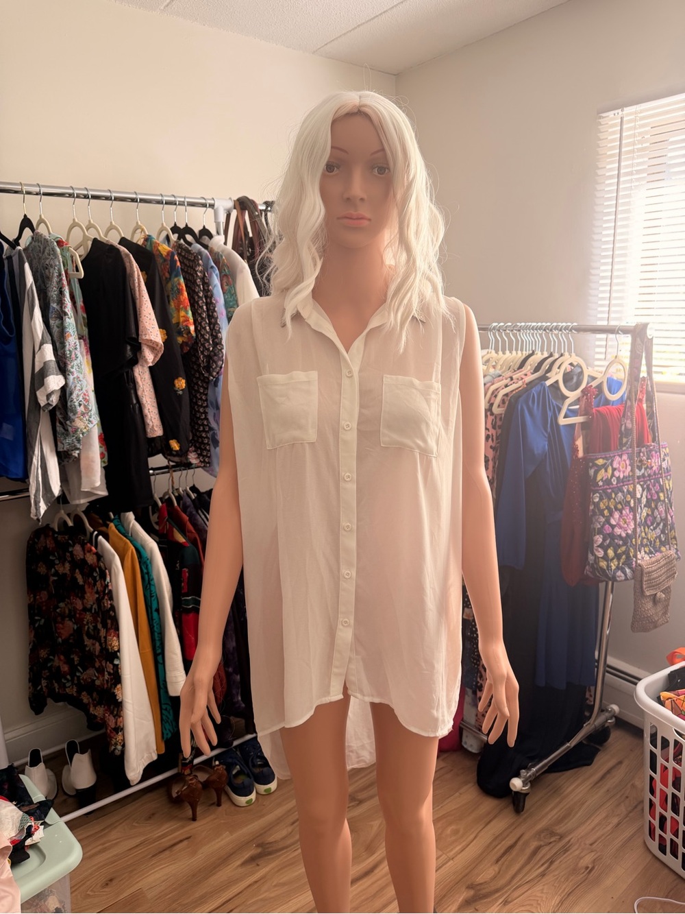 Millau Women’s Sheer Sleeveless Button-Down Blouse in White, Size XS. - Picture 4 of 12